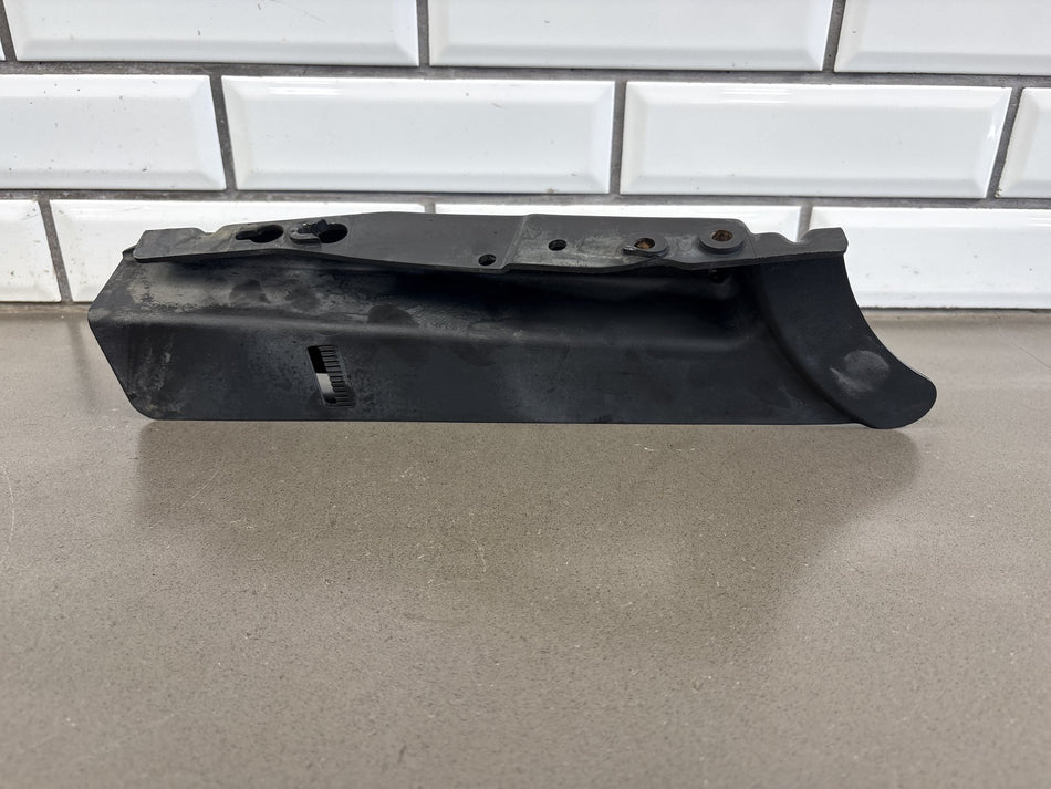 Lower Belt Guard Debris Deflector - Harley Touring FLHR FLHT FLTR 2002-2004