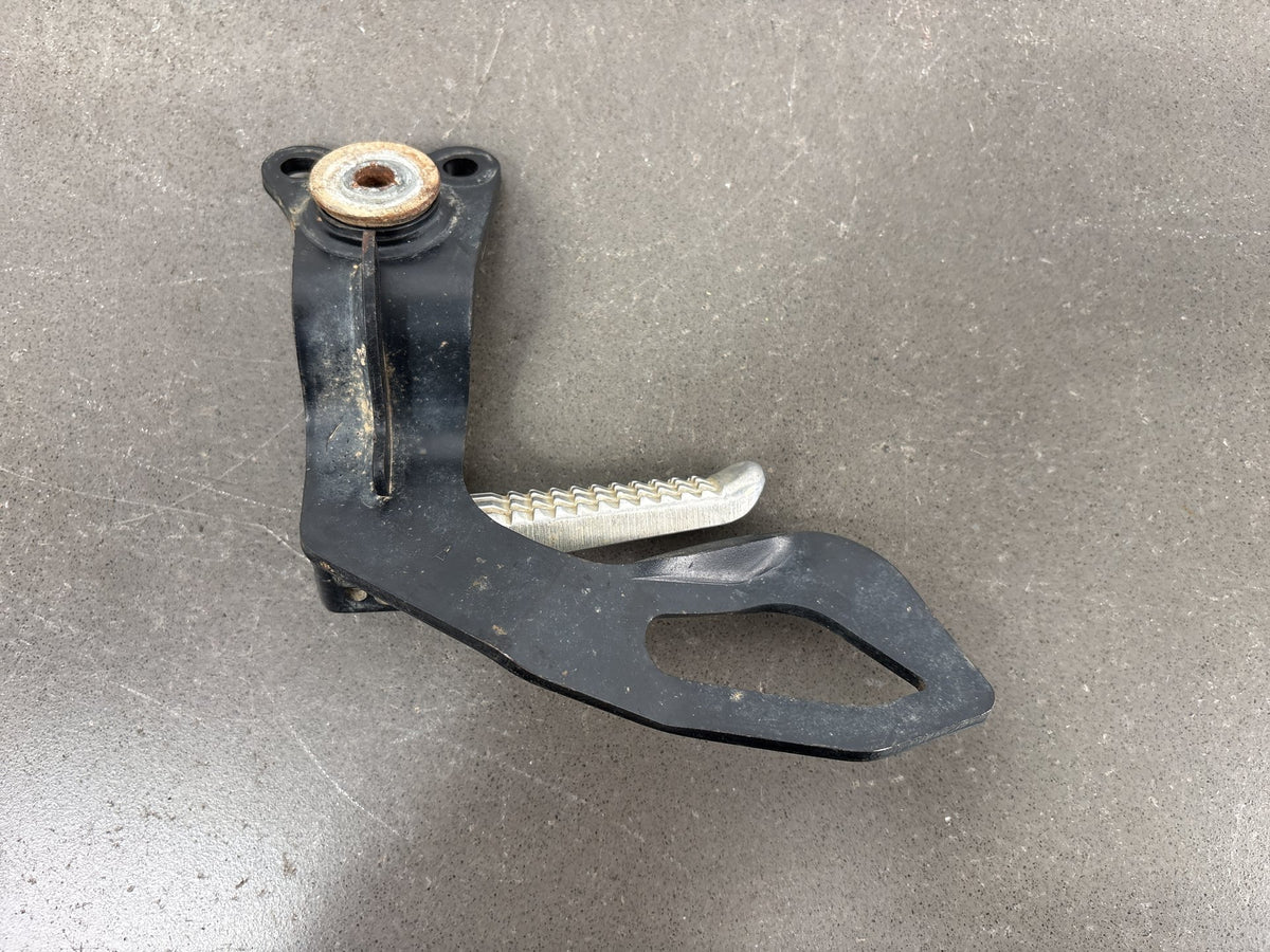 2000-2024 Suzuki DRZ400S DRZ400SM Passenger Foot Pegs with Brackets Pair OEM