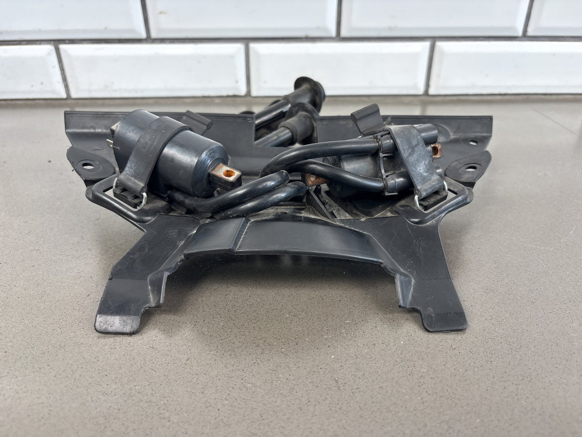 1999-2007 Yamaha YZF600R Ignition Coil Set Plug Wires Caps Holder Tray OEM