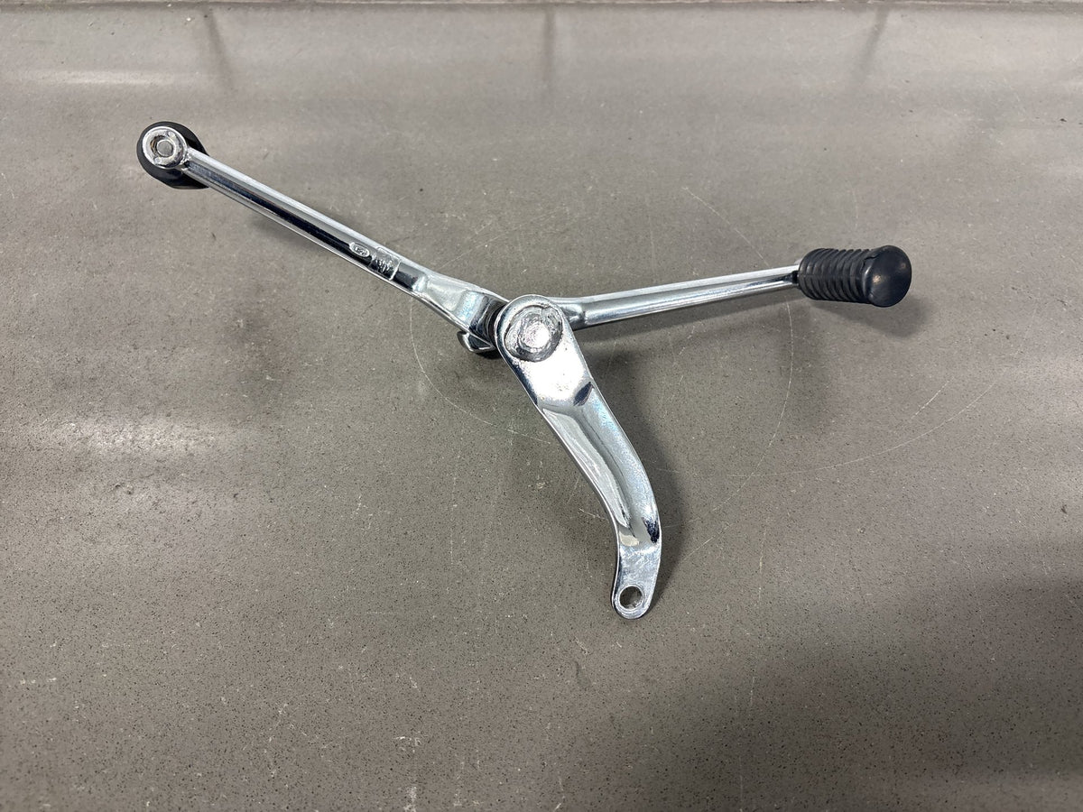 02-05 Harley Heritage Softail FLSTC FLSTCI 99-06 Road King Shift Lever 33895-82D