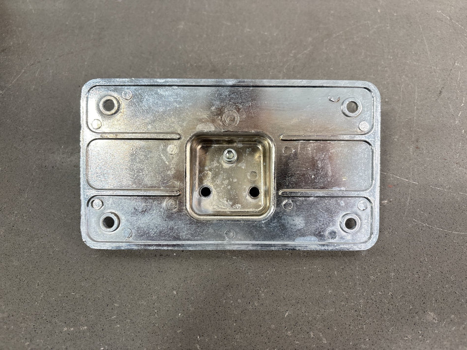 00-06 Heritage Softail 06-17 Dyna Harley License Plate Bracket 59984-73
