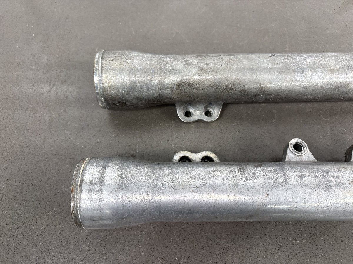 2006-2017 Harley-Davidson Dyna 49mm Front Fork Lowers Sliders 45947-06 45948-06