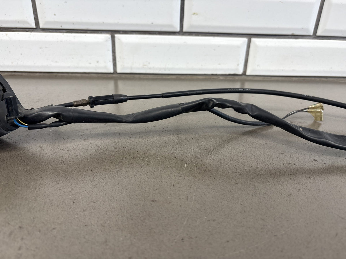 1999-2007 Yamaha YZF600R 3K Mile Left Switch Housing Black Choke Lever Cable OEM