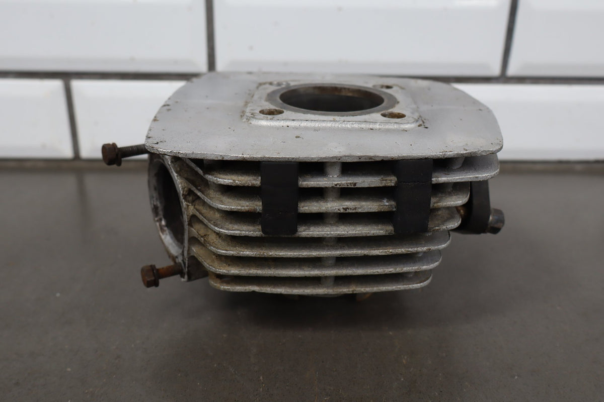 1973-1977 Suzuki RV125 Engine Motor Cylinder Head OEM 11210-27301