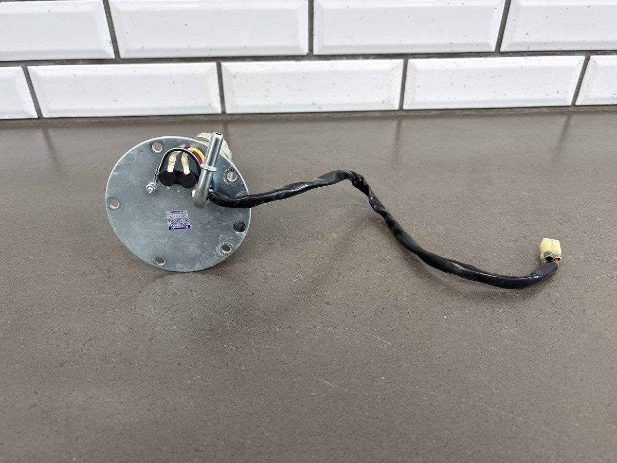 2010-2014 Kawasaki Concours 14 ZG1400 Fuel Pump 49040-0024
