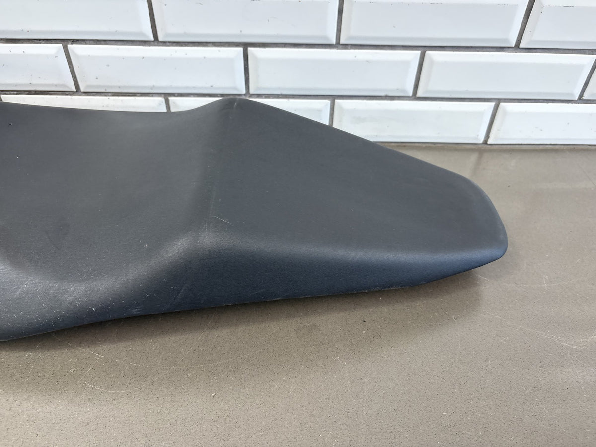 2002-09 Honda VFR800 Interceptor Seat Saddle Black Small Holes OEM 77200-MCW-D00