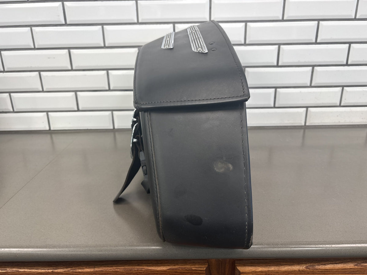 1999-2006 Harley Road King FLHRCI Saddlebags Pair Black Leather OEM 91139-98C