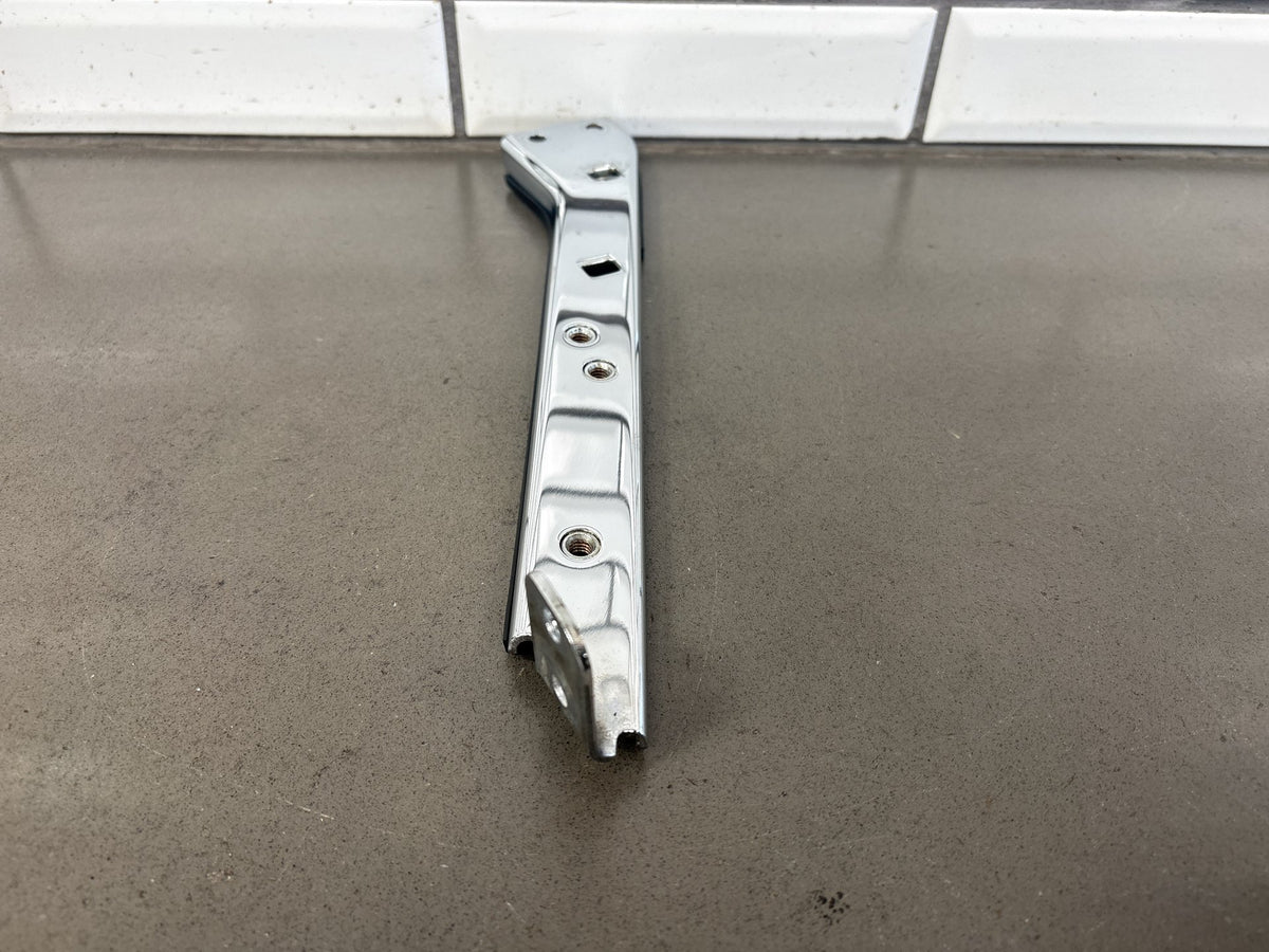 1985-2008 Harley Touring FLHR FLHT Right Saddlebag Support Bracket OEM 90720-79C