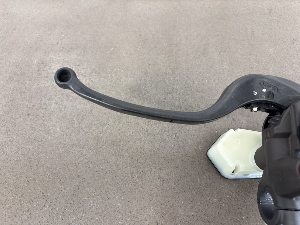 2010-2014 Kawasaki Concours 14 ZG1400 Front Brake Master Cylinder 43015-0148