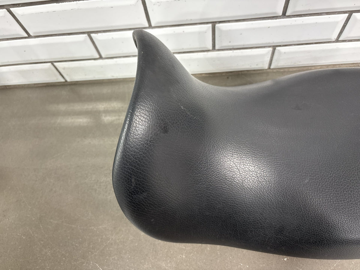 2000 Triumph Tiger 900 T709 Front Rider Seat OEM