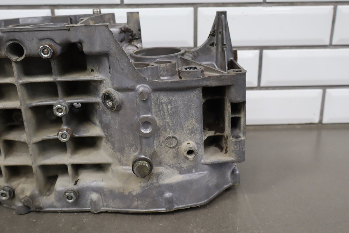 1973-1975 Yamaha RD350 RD250 R5 Crankcases OEM 278-15100-02-00