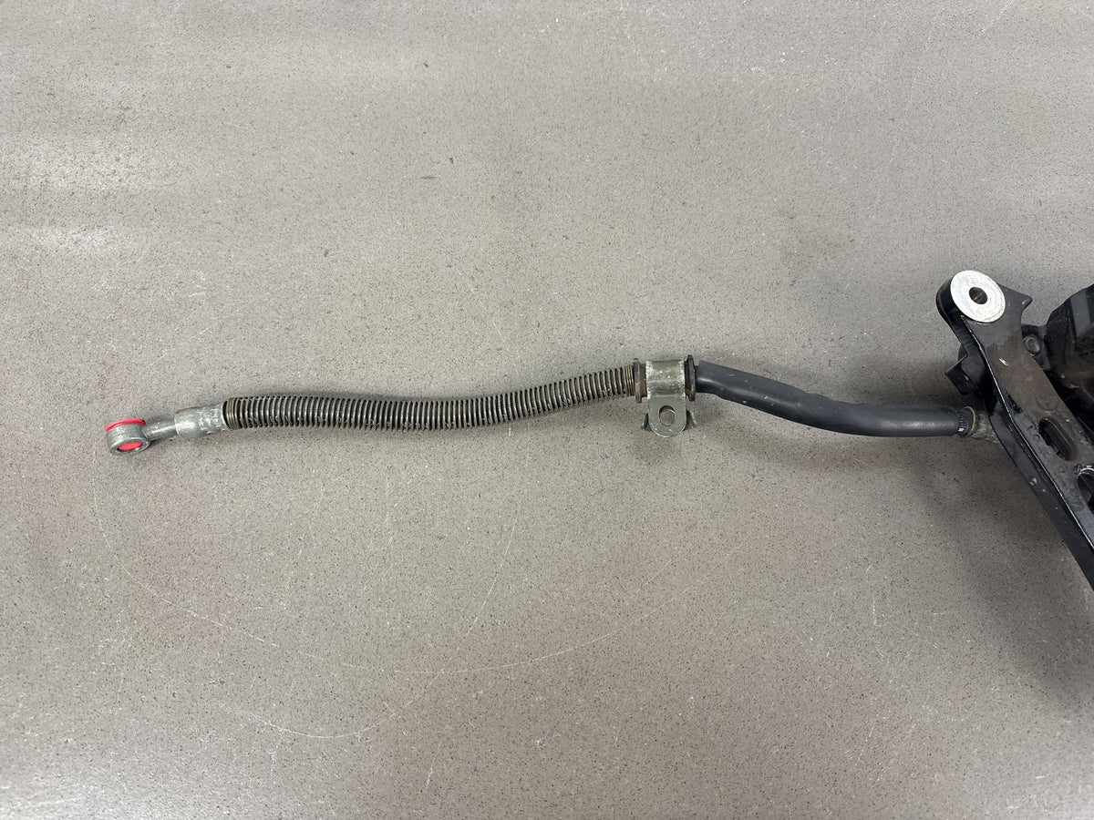 1999-2007 Yamaha YZF600R Rear Brake Caliper w/ Bracket Hose Pads Sumitomo OEM