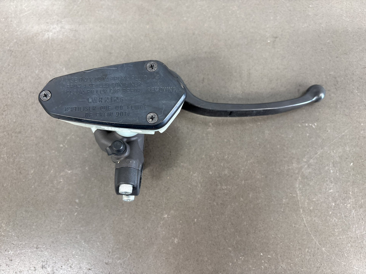 2010-2014 Kawasaki Concours 14 ZG1400 Front Brake Master Cylinder 43015-0148