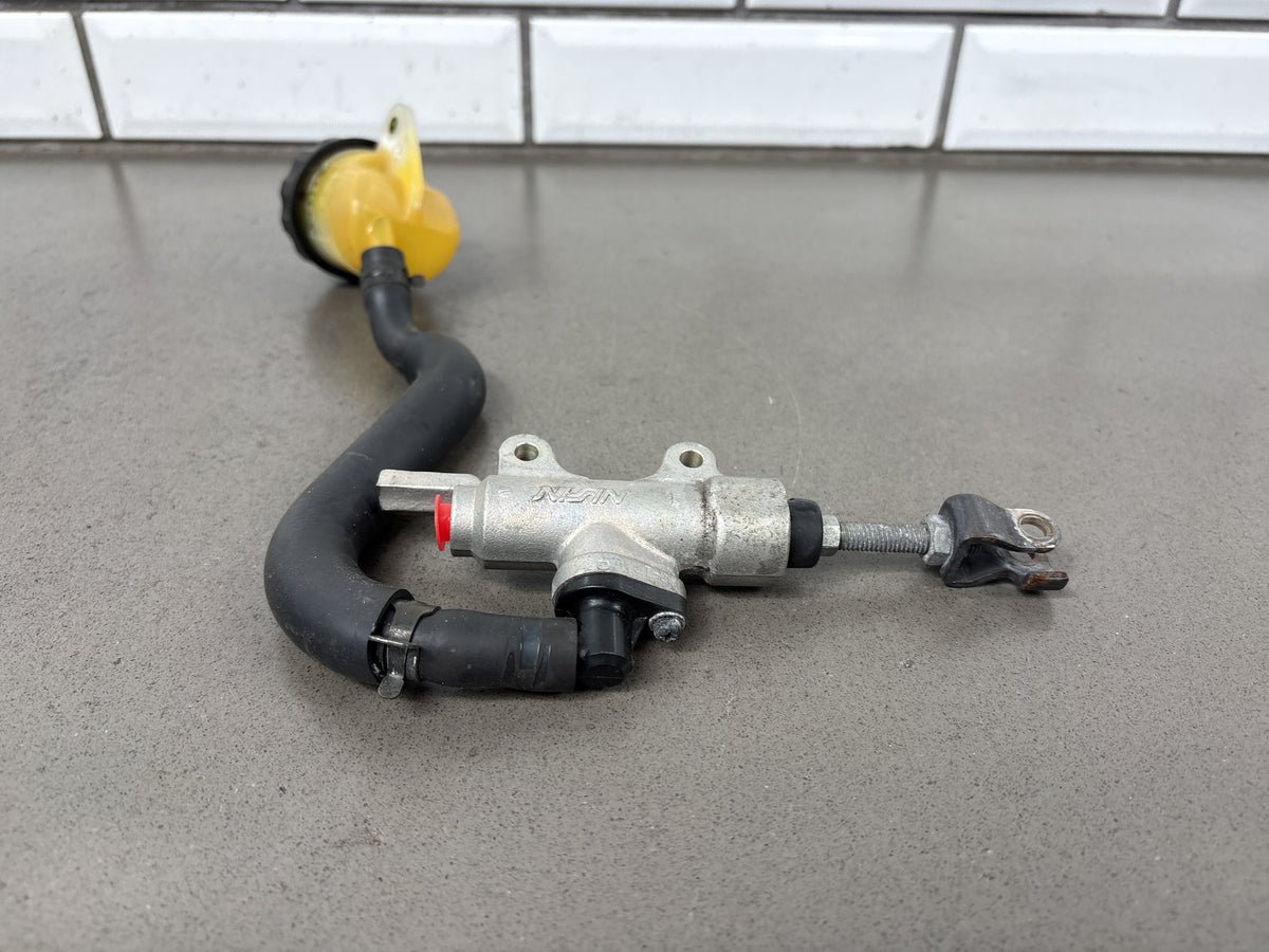 2002 Honda Interceptor 800 VFR800 Rear Brake Master Cylinder W/ Reservoir OEM