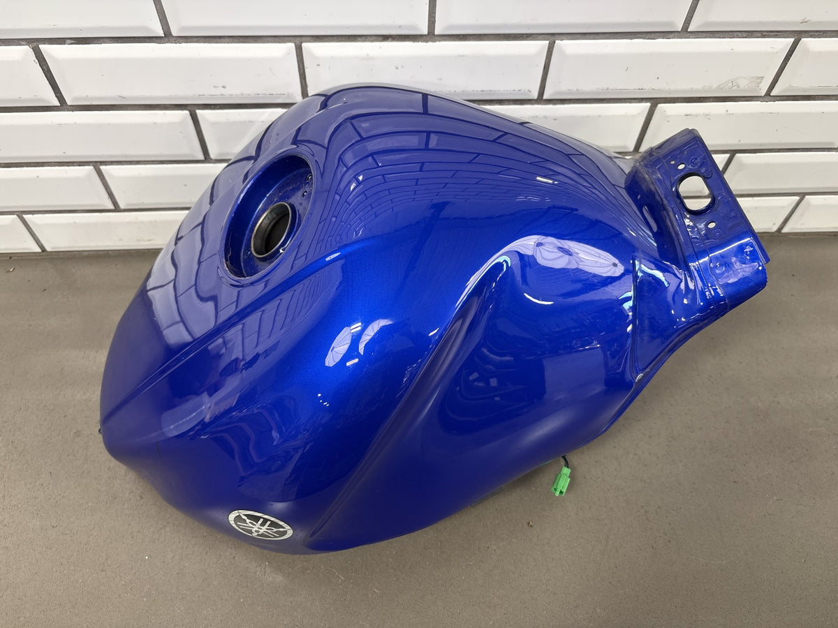 1999-2007 Yamaha YZF600R Fuel Gas Tank Blue Petcock Fuel Filter Scuffed OEM
