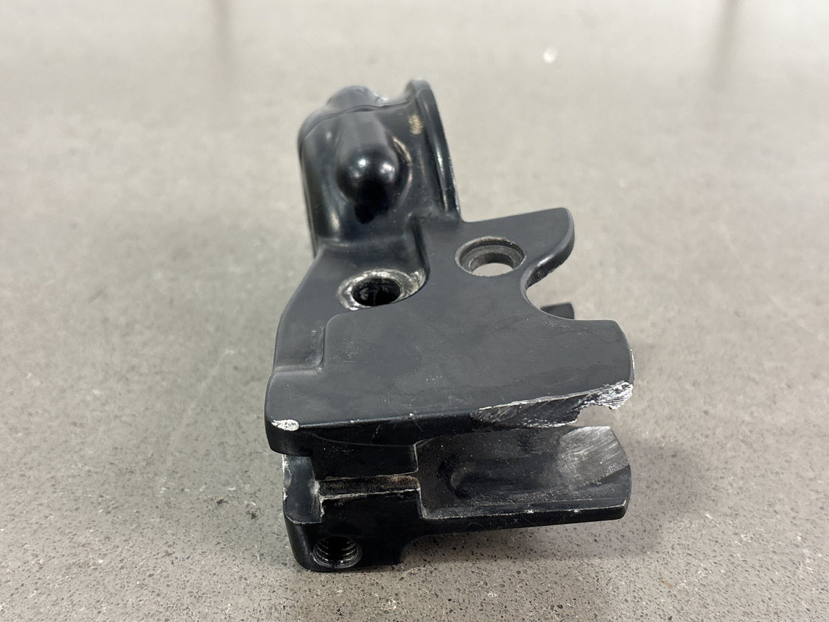2004-2013 Harley Sportster XL883 XL1200 Clutch Lever Perch Bracket OEM 38671-04