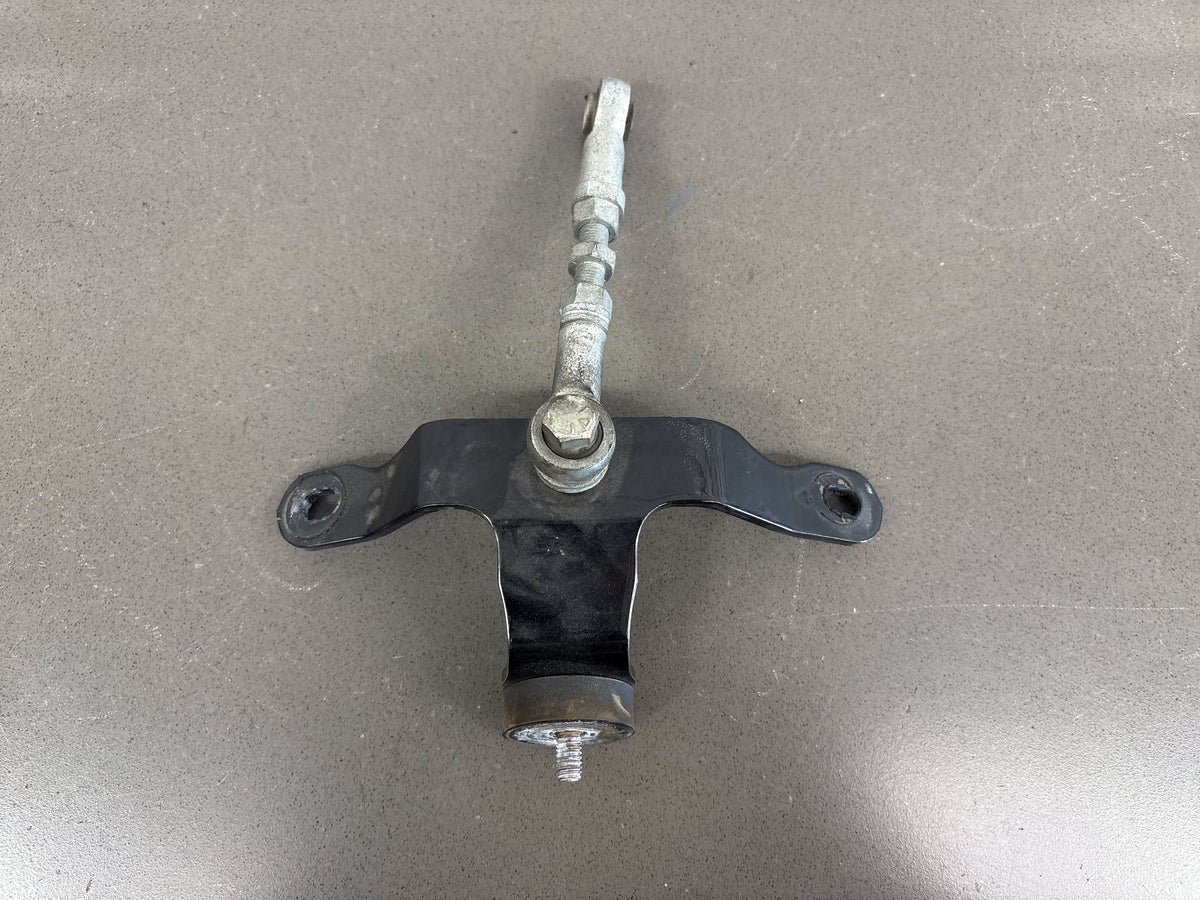 Engine Mounts Stabilizer Links Set - Harley Road King FLHRCI 2003