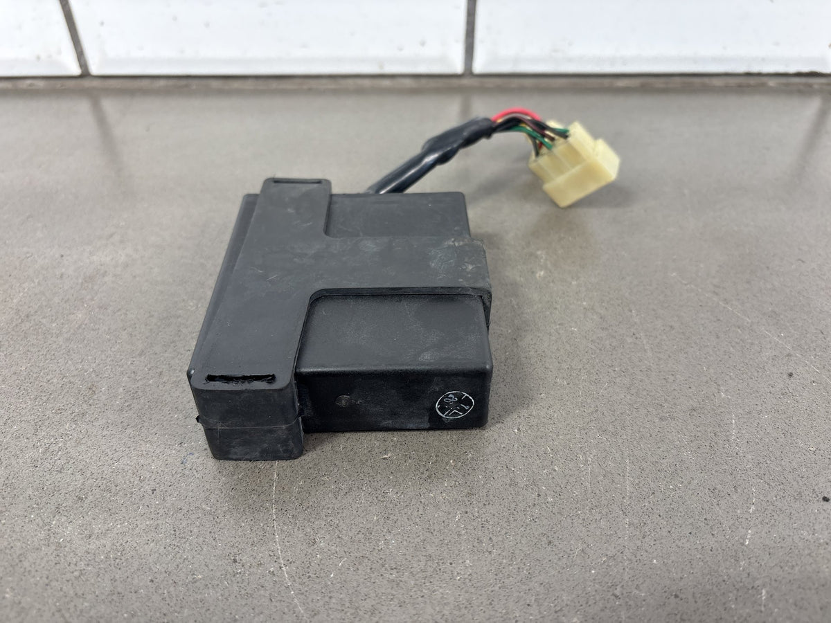 1990-1993 Kawasaki Ninja ZX-11 ZX1100C CDI Igniter Ignition Module 21119-1303