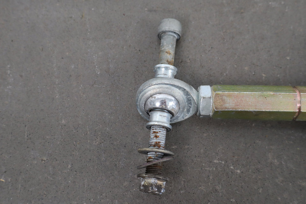 1999-2004 Triumph Sprint Rear Shock Lowering Linkage Aftermarket Sprint 955 OEM