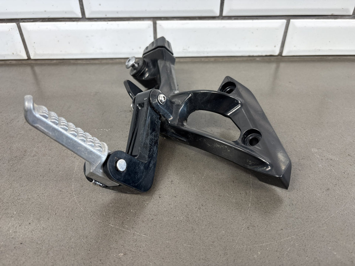 2010-2014 Kawasaki Concours 14 ZG1400 Rear Passenger Footpeg Brackets Pair