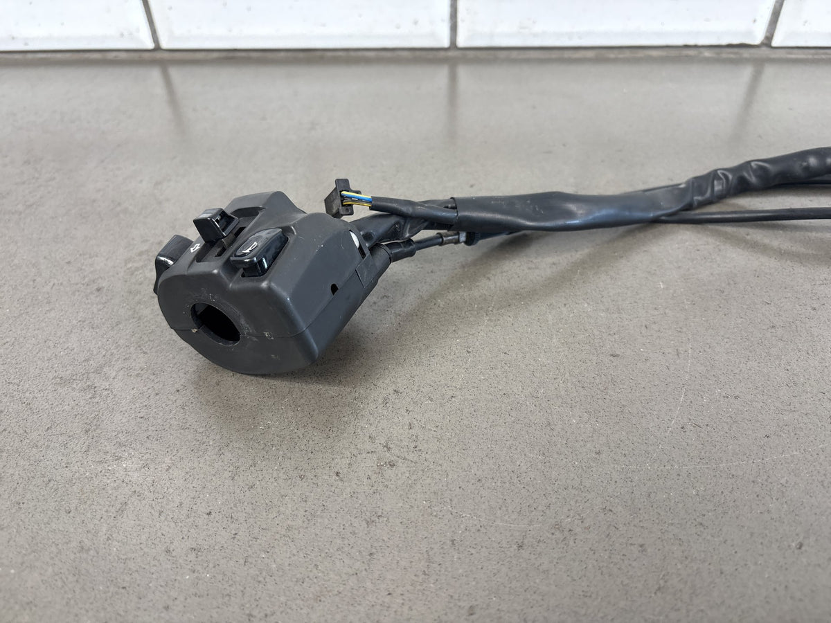 1999-2007 Yamaha YZF600R 3K Mile Left Switch Housing Black Choke Lever Cable OEM