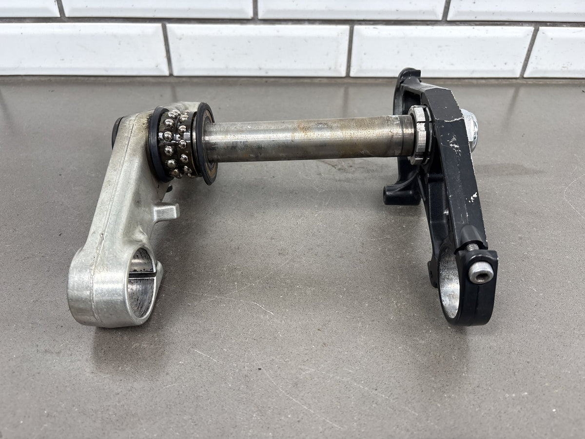 1999-2000 Yamaha YZF-R6 Triple Tree Clamps Steering Stem OEM