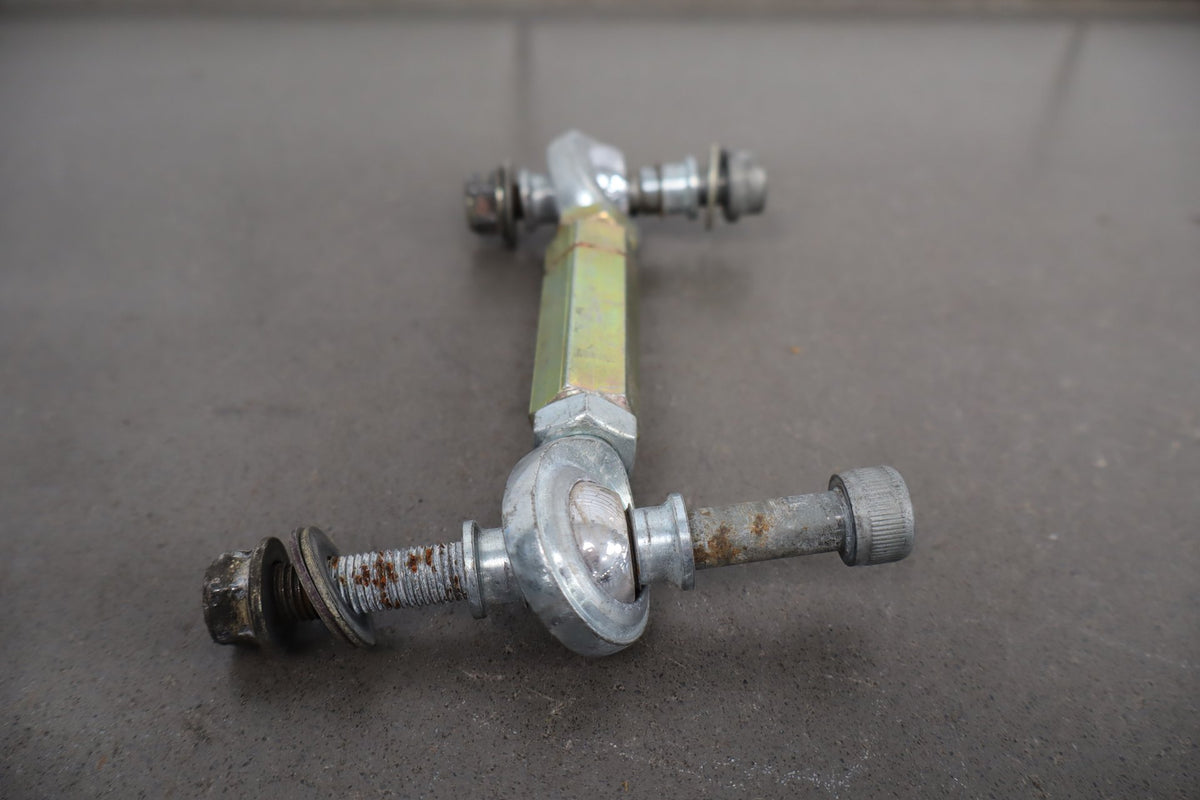 1999-2004 Triumph Sprint Rear Shock Lowering Linkage Aftermarket Sprint 955 OEM