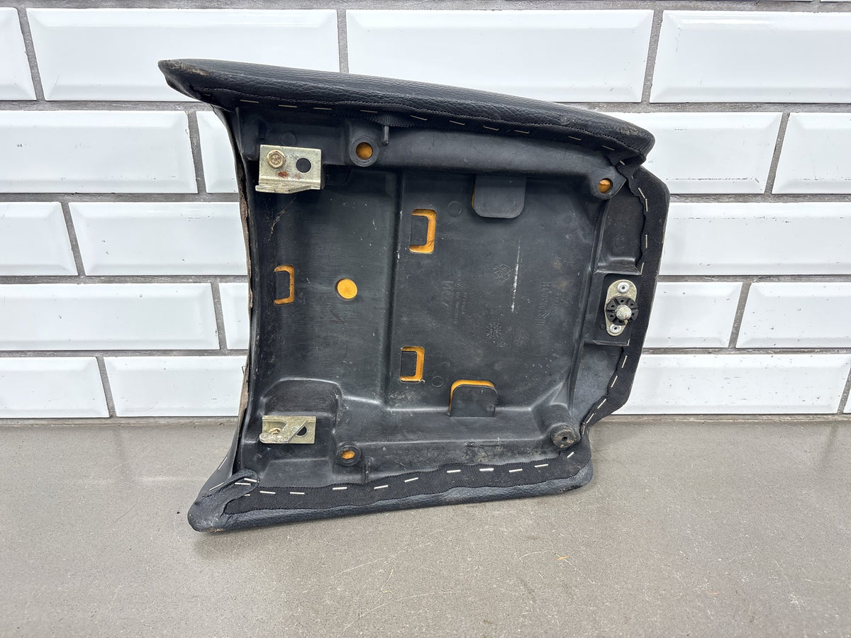 2000 Triumph Tiger 900 T709 Rear Pillion Seat OEM