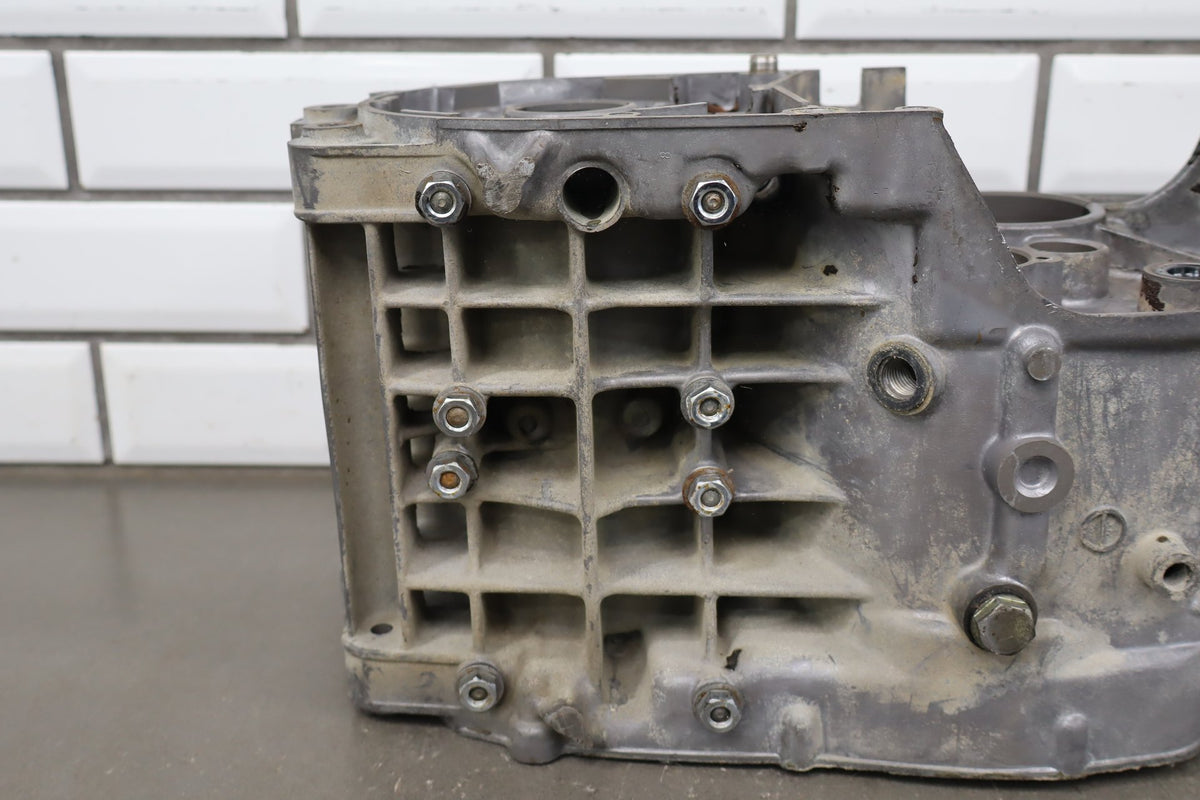 1973-1975 Yamaha RD350 RD250 R5 Crankcases OEM 278-15100-02-00