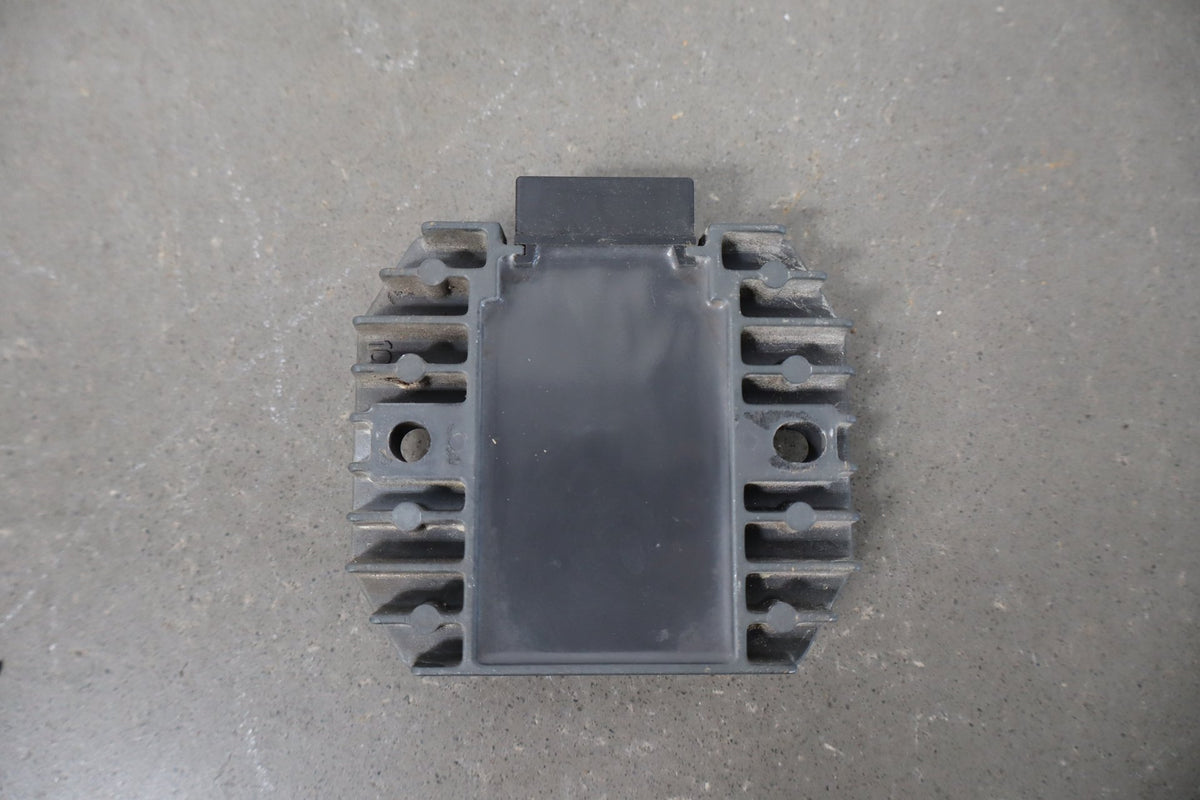 2008 Kawasaki Ninja 250R Voltage Regulator Rectifier OEM