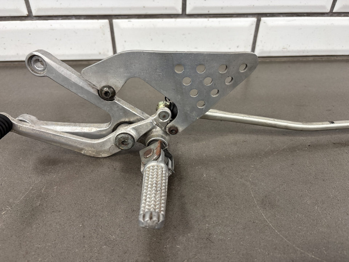 1999-2002 Yamaha YZF-R6 Left Rearset Foot Peg Bracket Shift Lever Rod OEM