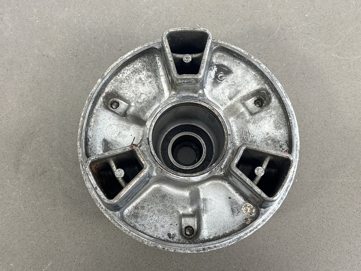 1990-1993 Kawasaki ZX-11 ZX1100C Rear Sprocket Carrier Coupling OEM 42033-1133