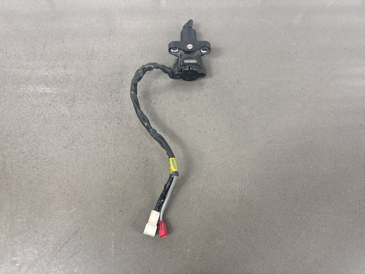 2006-2007 Yamaha FJR1300 Ignition Switch Gas Cap Seat Lock ECU Lock Set One Key