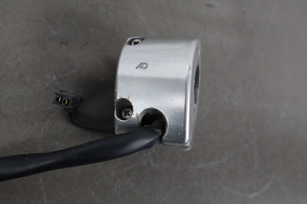 2001-02 Suzuki VL800 Volusia Left Switch OEM 37400-48E30