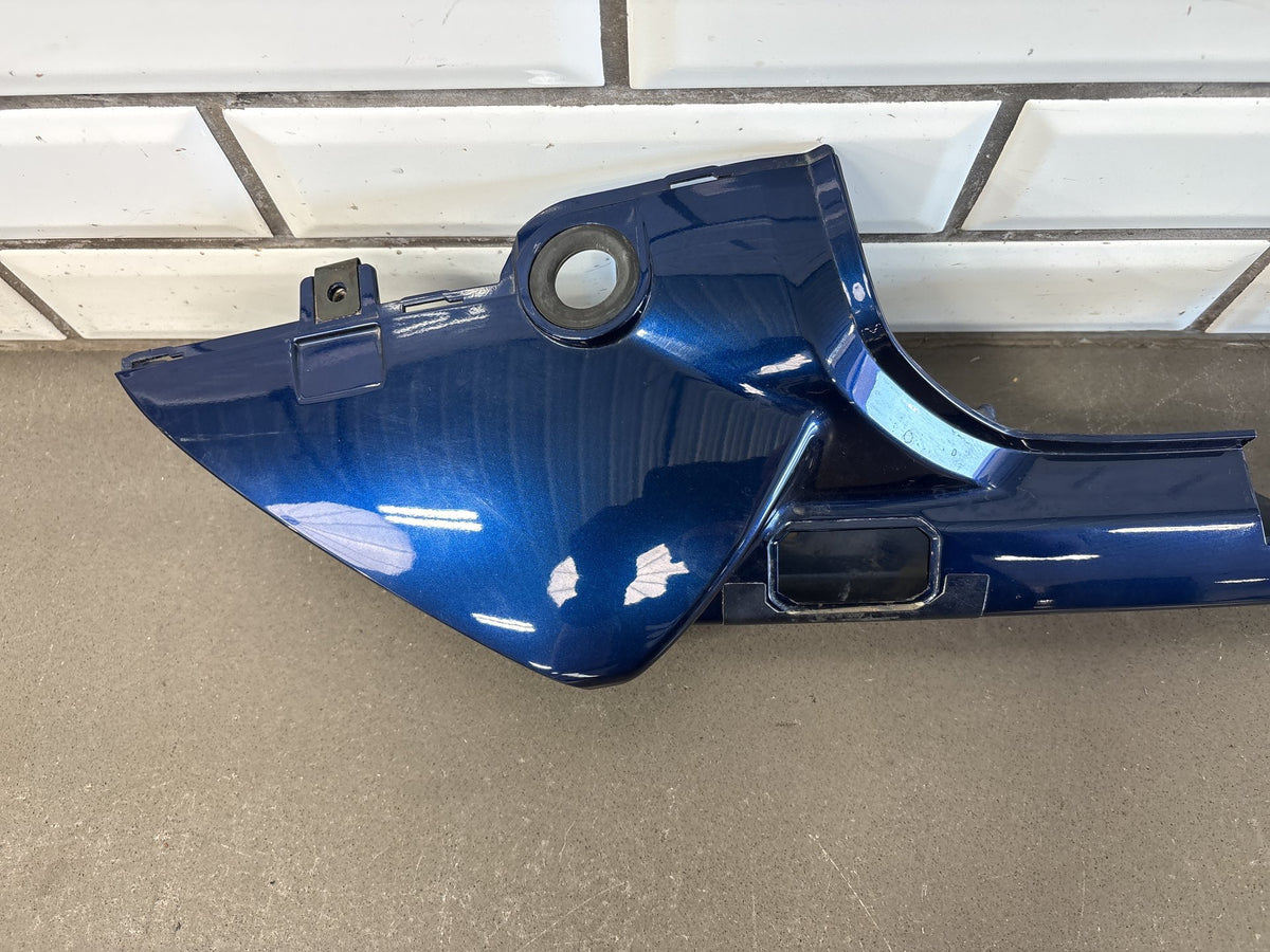 2006-2013 Yamaha FJR1300 Right Tail Side Cover Blue Cracked OEM 3P6-2472K