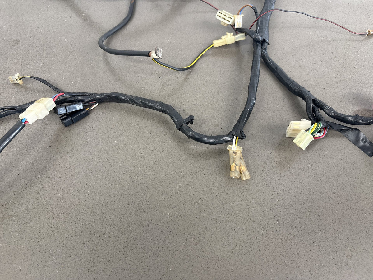 1990-1993 Kawasaki Ninja ZX-11 ZX1100C Main Wiring Harness Loom OEM 26030-1005