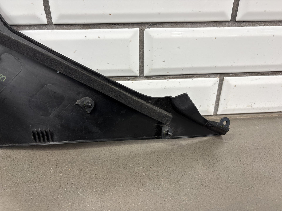 2018-2023 Kawasaki Ninja 400 Right Knee Pad Side Panel OEM 53065-0043