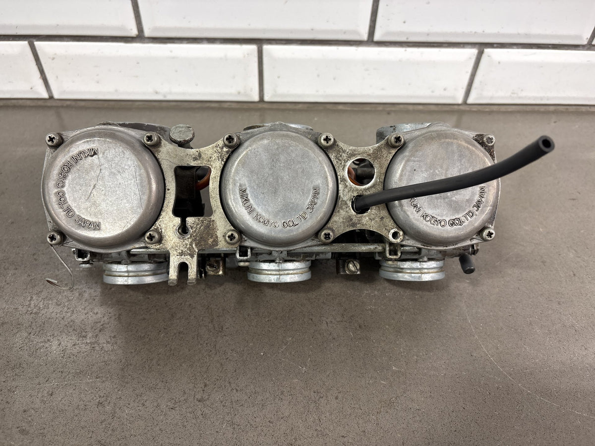 Suzuki GT750 OEM Carburetor Set Vintage Water Buffalo Mikuni