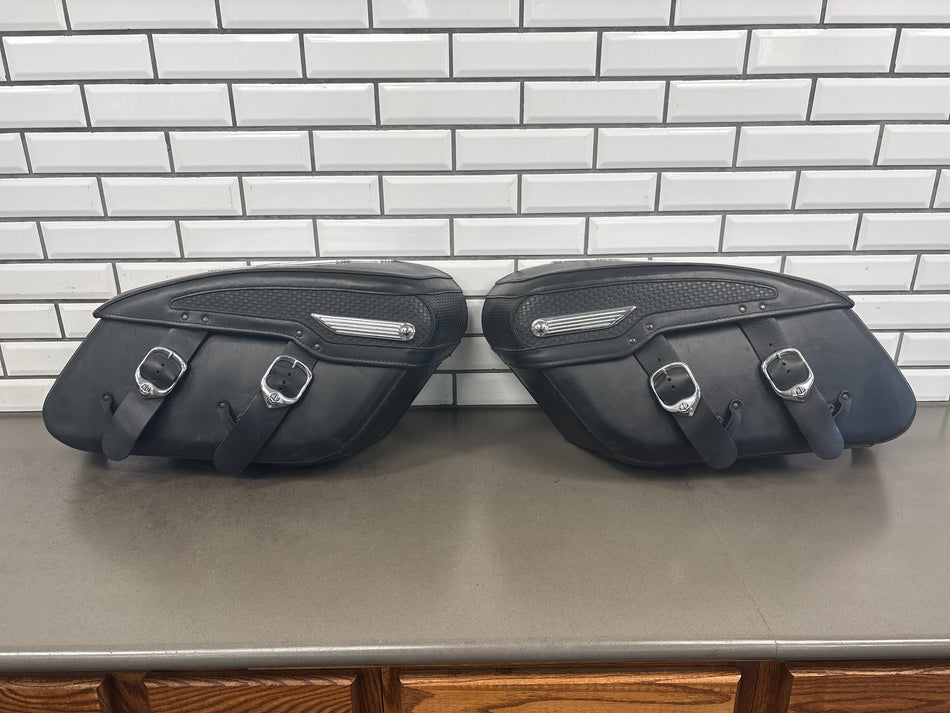 1999-2006 Harley Road King FLHRCI Saddlebags Pair Black Leather OEM 91139-98C