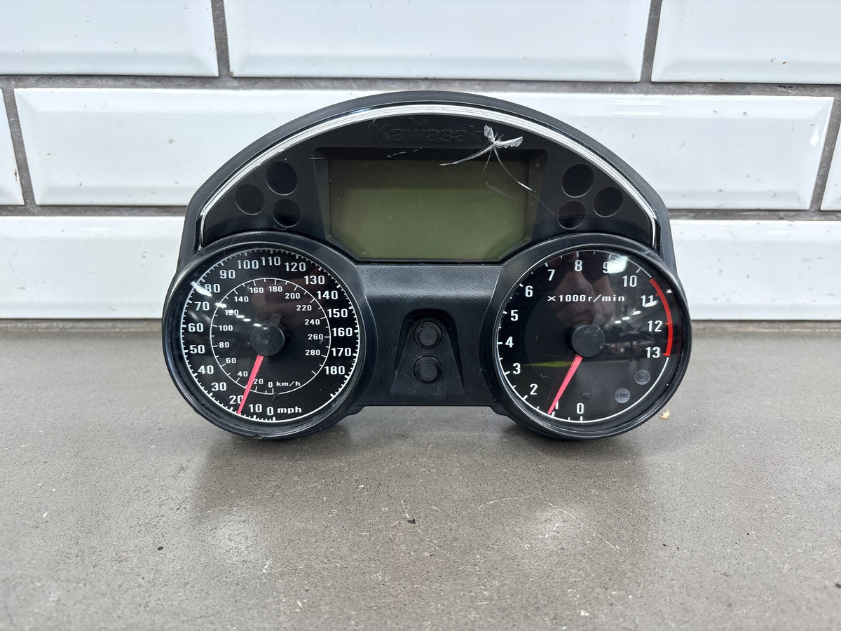 2010-2014 Kawasaki Concours 14 ZG1400 Gauge Cluster Speedometer 25031-0294