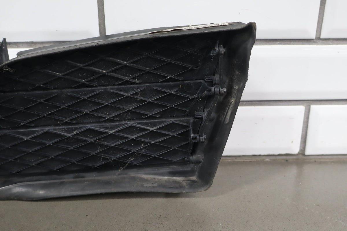 12-15 Model S MS Front Right Bumper Active Louvre Shutter Grille 1007269-00-E