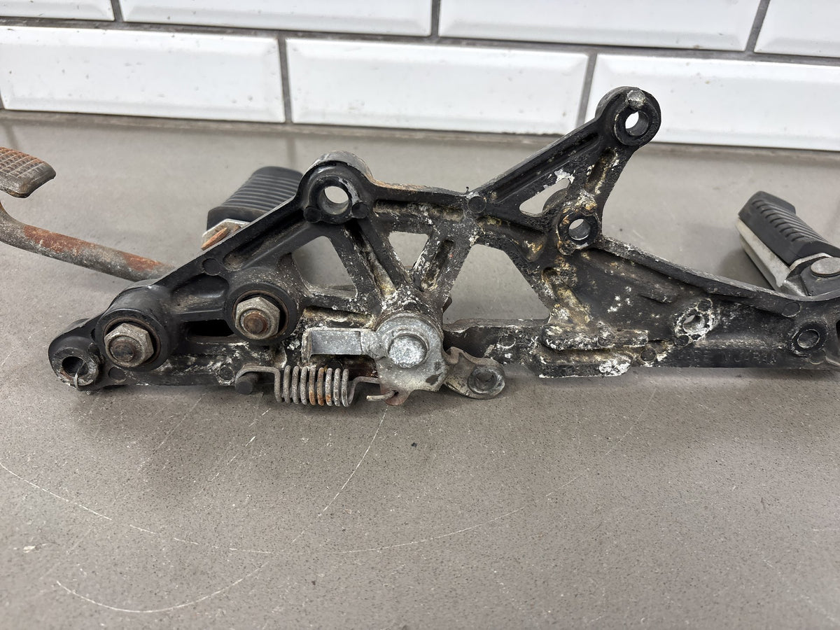 1983 Kawasaki GPZ750 ZX750A Right Rearset Foot Pegs Brake Pedal OEM