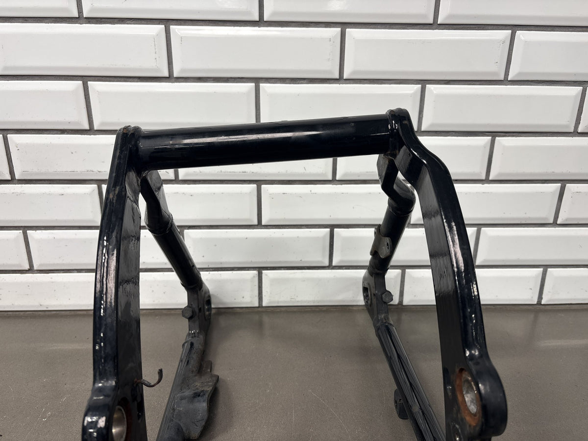 00-06 Harley Heritage Softail Classic FLSTC FLSTCI Rear Swingarm OEM 47573-00A