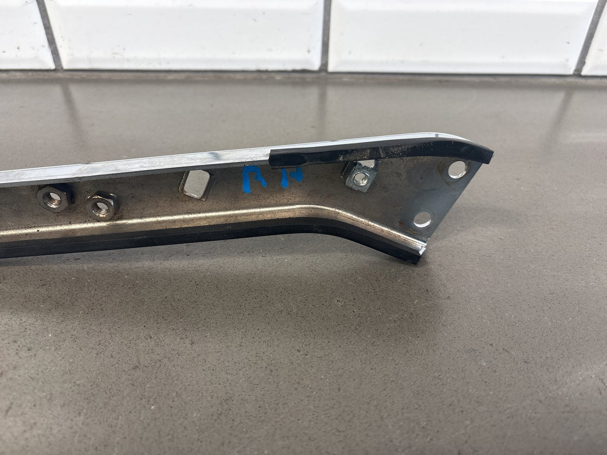 1985-2008 Harley Touring FLHR FLHT Right Saddlebag Support Bracket OEM 90720-79C