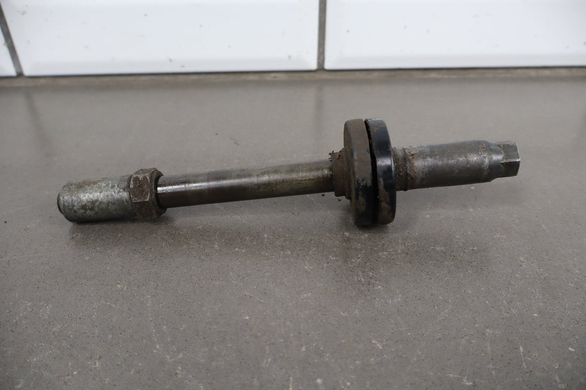 1990-1993 Kawasaki KX250 Front Axle 41068-1310