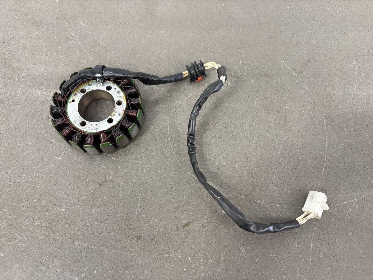 99-02 Yamaha R6 OEM Stator Magneto Assembly 5EB-81410-00-00 Genuine