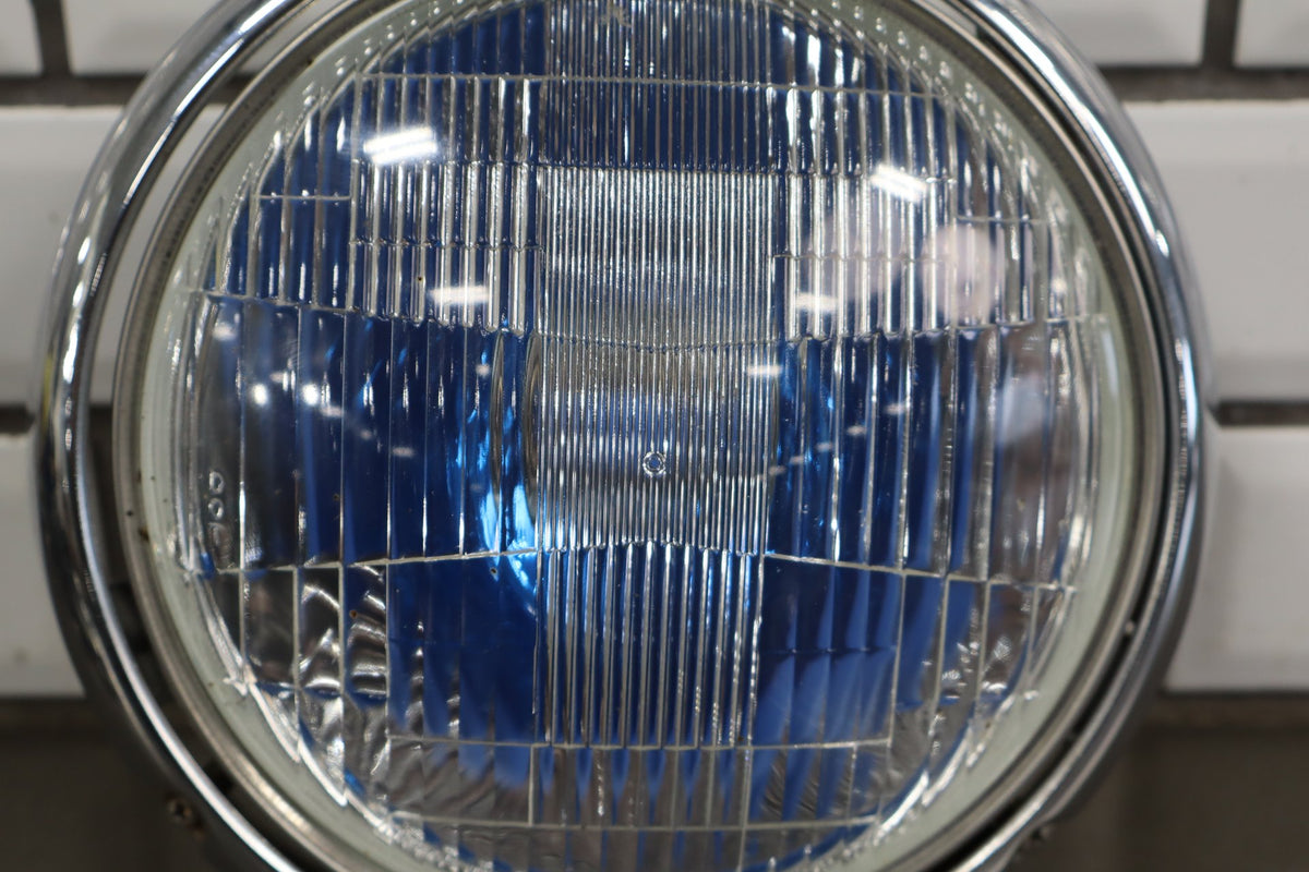 2001-04 Suzuki VL800 Volusia Headlight OEM 35100-10F30