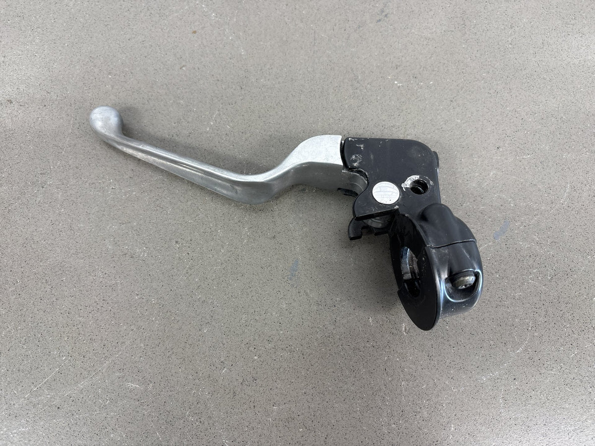 2000-2006 Harley Road King FLHRCI Left Clutch Perch Lever Assembly OEM 38608-96