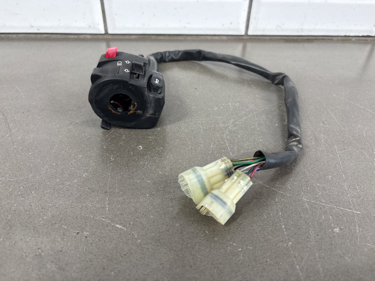 20-22 Kawasaki Ninja 650 EX650 Left Handlebar Switch Housing (Black) 46091-0489