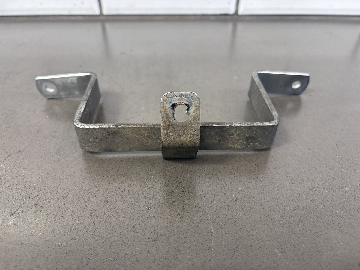1985-2008 Harley Touring FLHR FLHT Right Saddlebag Support Bracket OEM 90720-79C